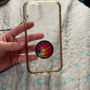 It’s good shape yellow coloring but can’t see on the phone